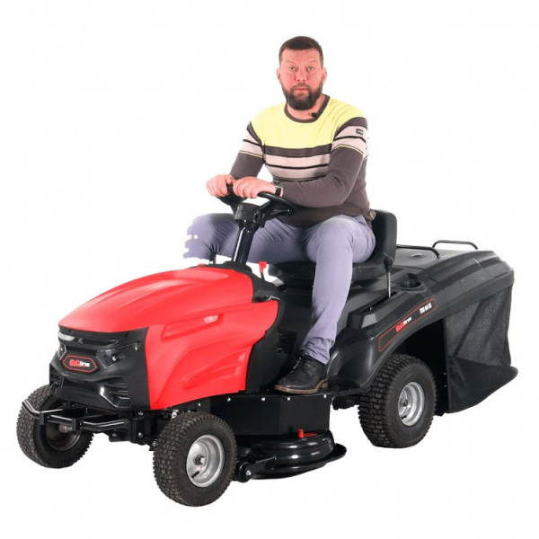 Садовый трактор EVOline TRG 84 CM