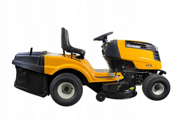 Садовый трактор Cub Cadet LT3 PR105