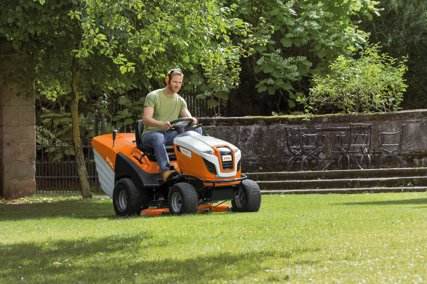 Садовый трактор Stihl RT 6127 ZL