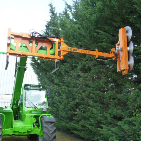 Кусторез на погрузчик FERRI T 90C