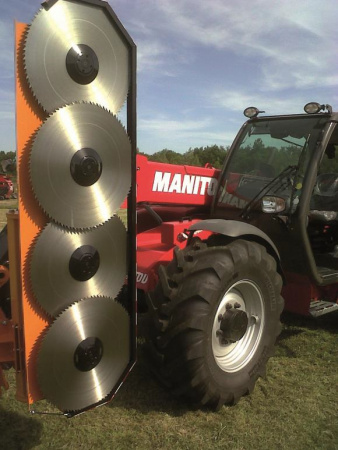 Сменные дисковые кусторезы FERRI на телескопический погрузчик